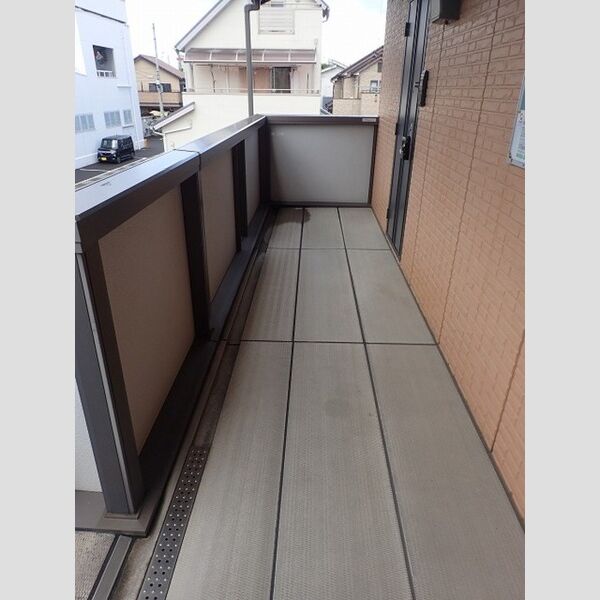エントランス (エントランス)