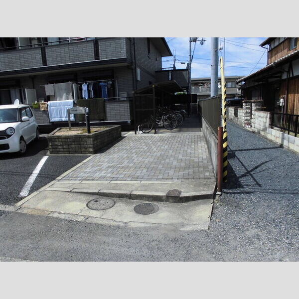 エントランス (エントランス)