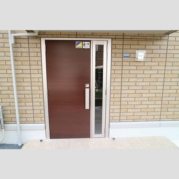 エントランス (エントランス)