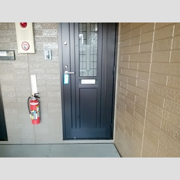 エントランス (エントランス)