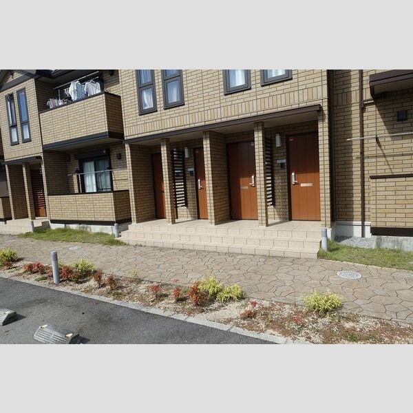 エントランス (A棟エントランス)