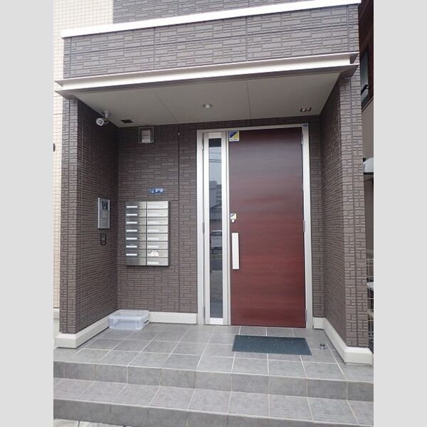 エントランス (エントランス)