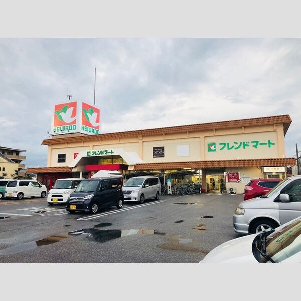 現地周辺 (フレンドマート彦根大藪店)