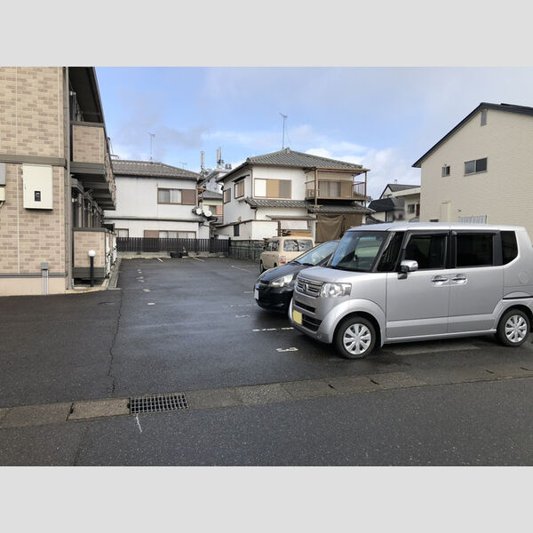 駐車場 (駐車場)