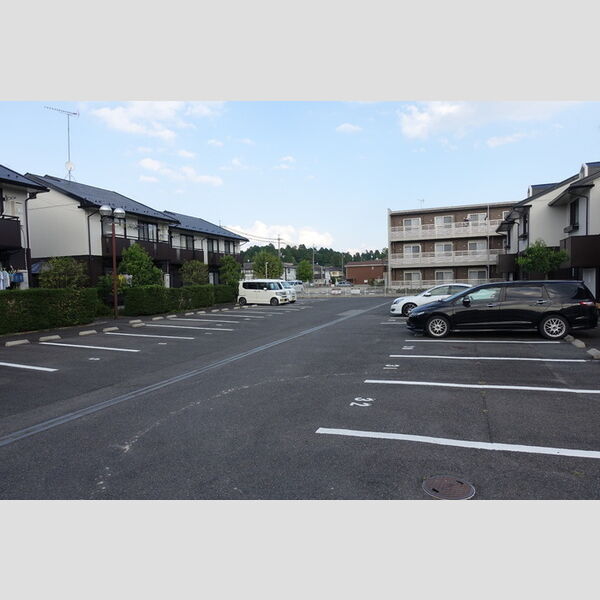 駐車場 (駐車場)