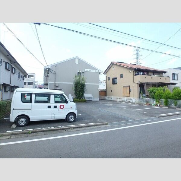 駐車場 (駐車場)