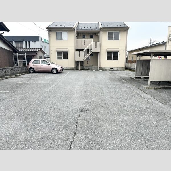 駐車場 (駐車場)