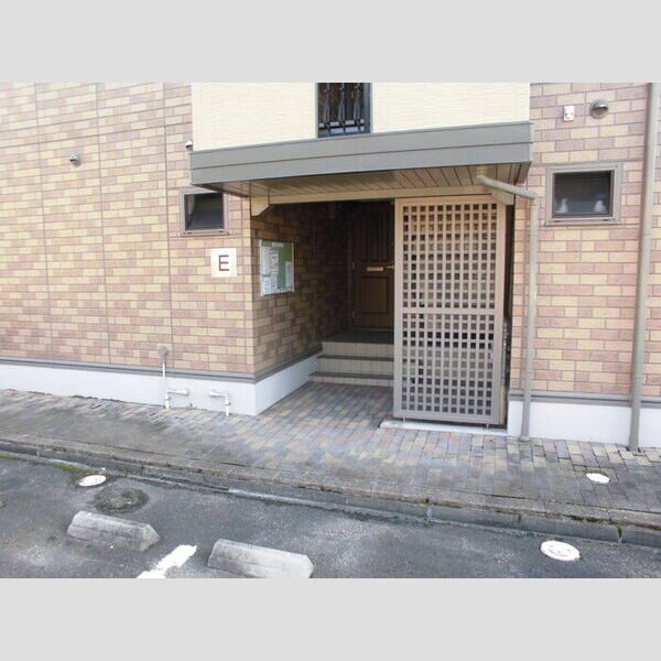 エントランス (エントランス)