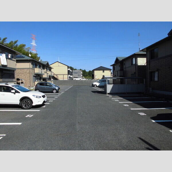 駐車場 (駐車場)