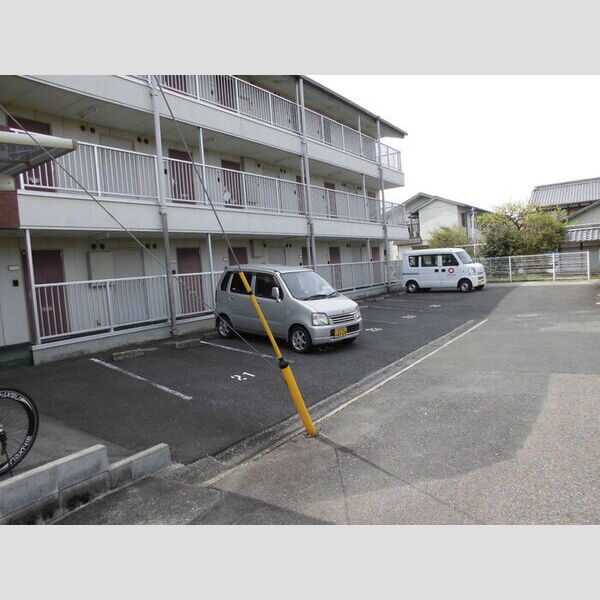 駐車場 (駐車場)