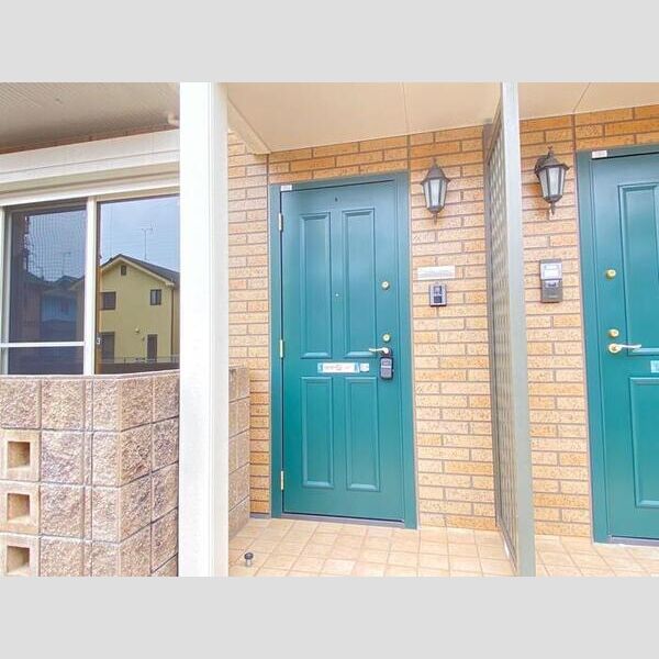 エントランス (エントランス)