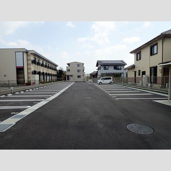 駐車場 (駐車場)