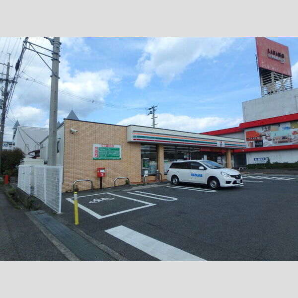 現地周辺 (セブンイレブン大津本堅田5丁目店)
