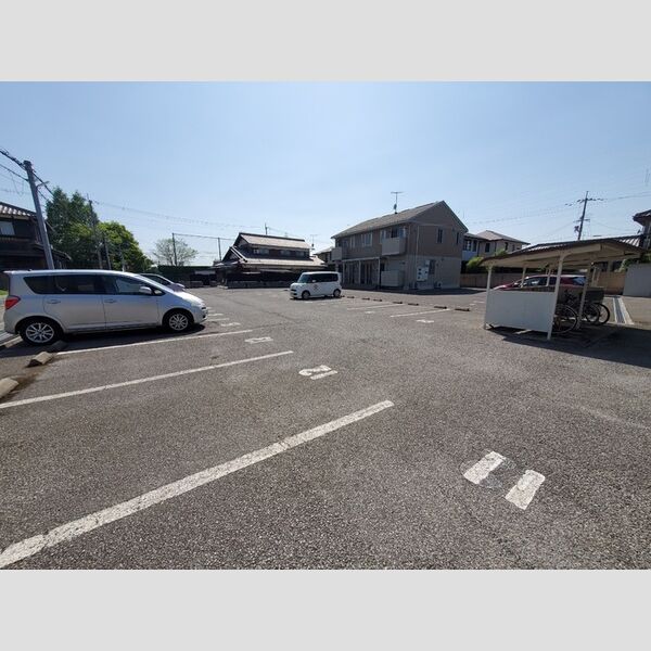 駐車場 (駐車場)