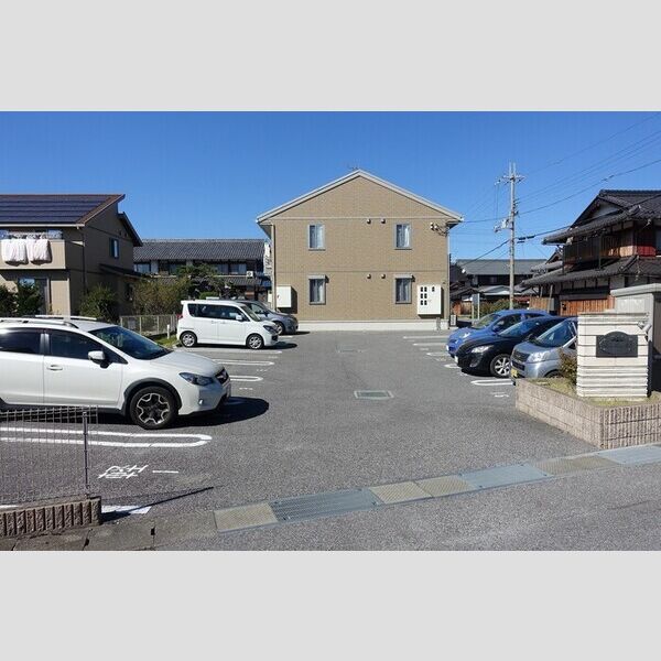 駐車場 (駐車場)