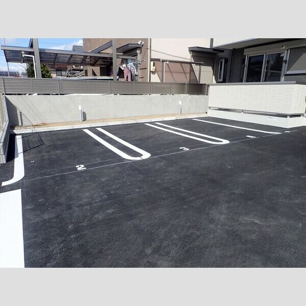 駐車場 (駐車場)