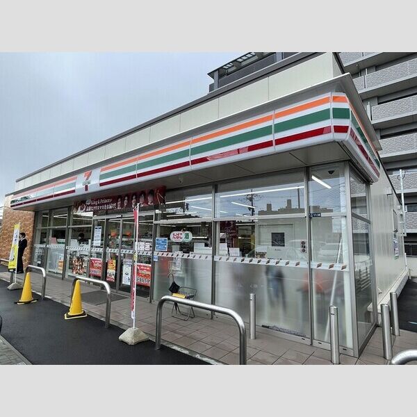 現地周辺 (セブンイレブン守山吉身5丁目店(904m))