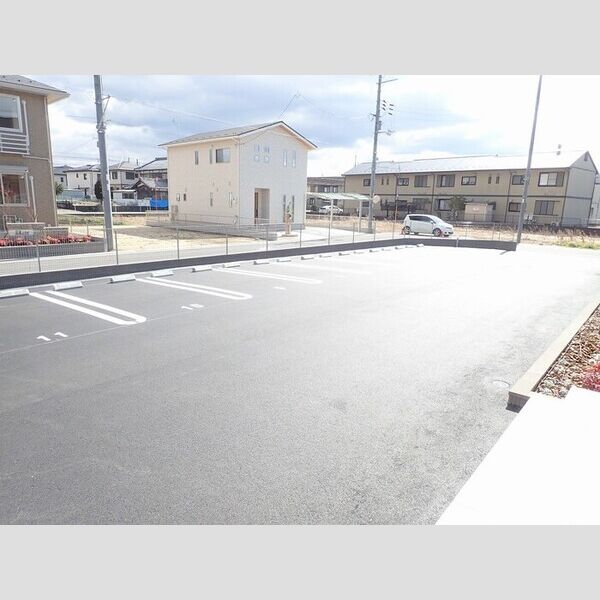 駐車場 (駐車場)