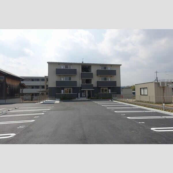 現地周辺 (全体写真)