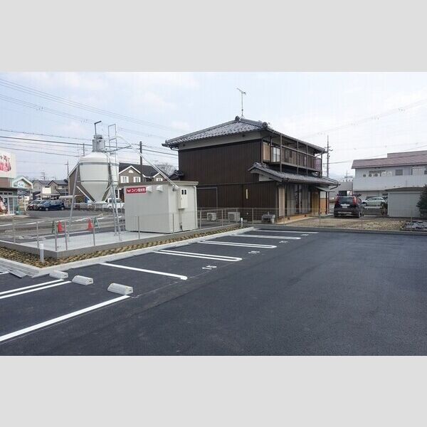 駐車場 (駐車場③)