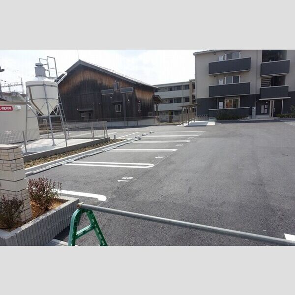 駐車場 (駐車場②)