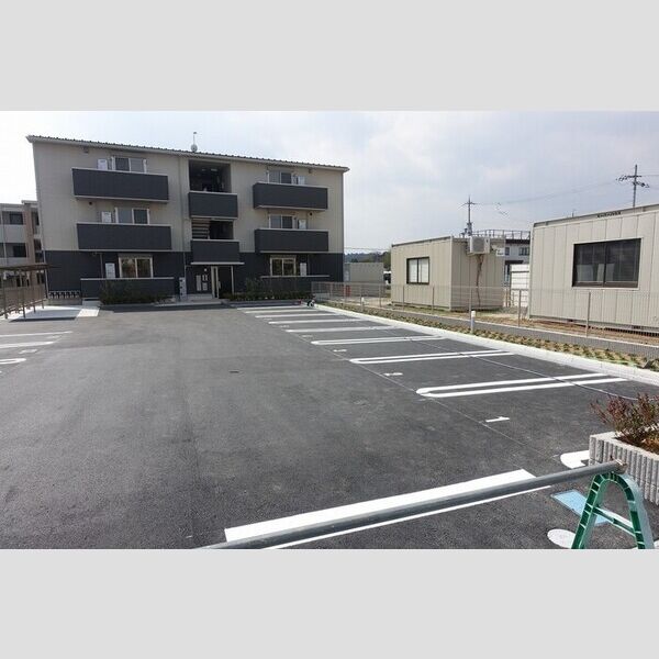 駐車場 (駐車場①)