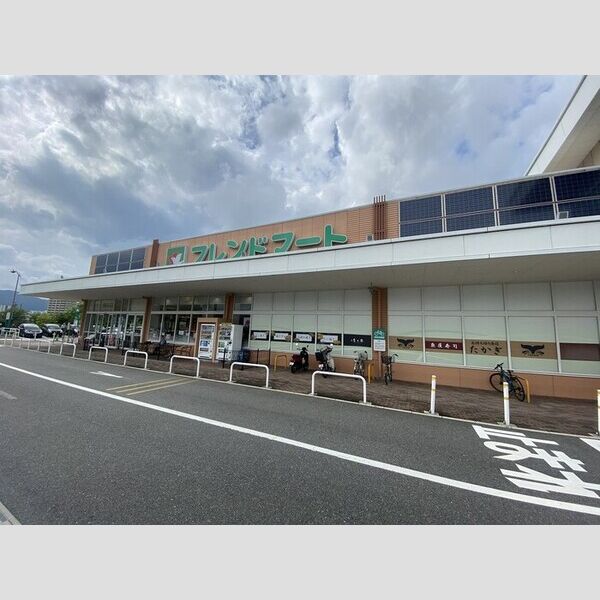 現地周辺 (フレンドマート瀬田川店 1123m)
