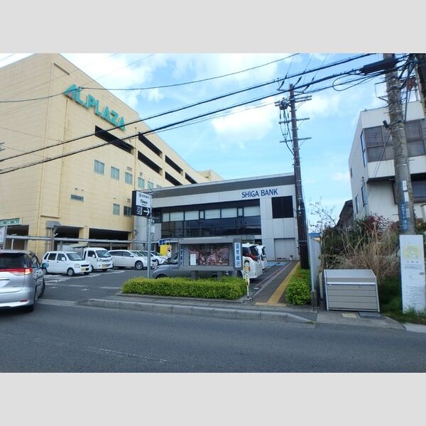 現地周辺 (滋賀銀行堅田駅前支店　329m)