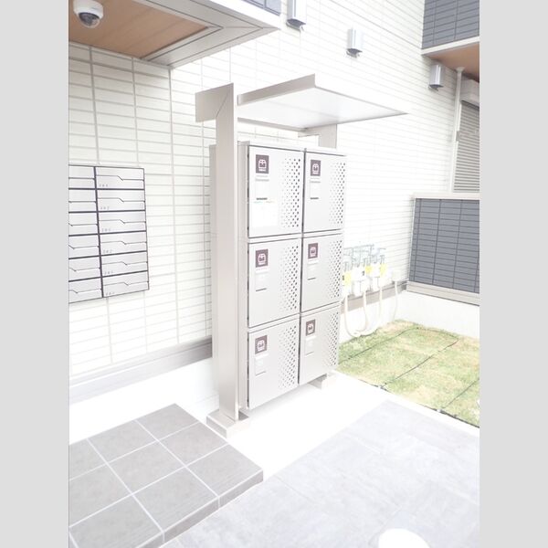 現地周辺 (宅配BOX)