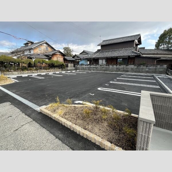 駐車場 (駐車場)