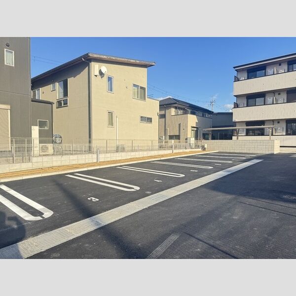 駐車場 (駐車場)