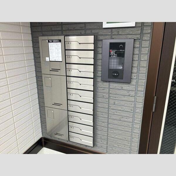 現地周辺 (集合ポスト、宅配ボックス)