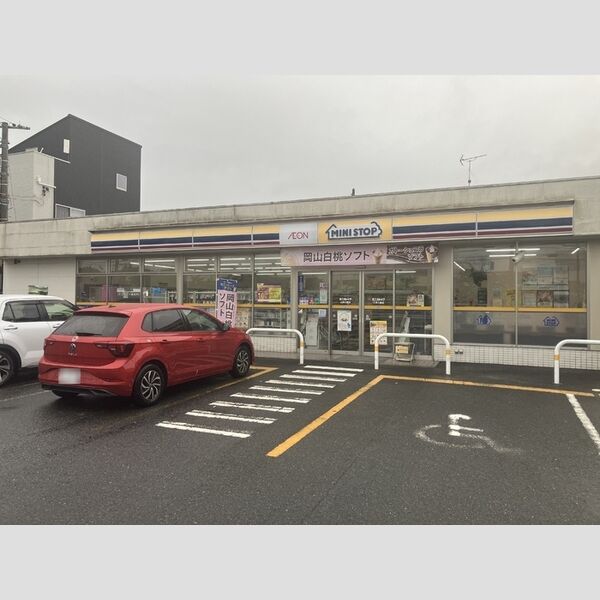 現地周辺 (ミニストップ大津大萱店(323m))