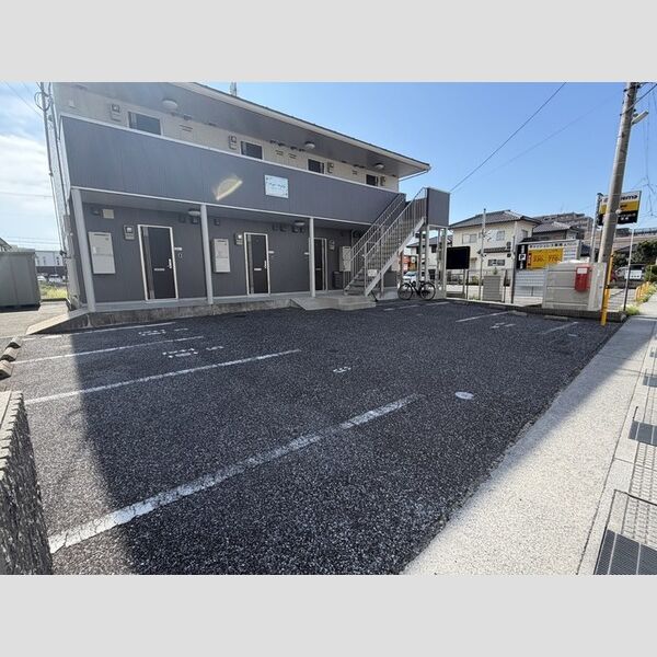 駐車場 (駐車場)
