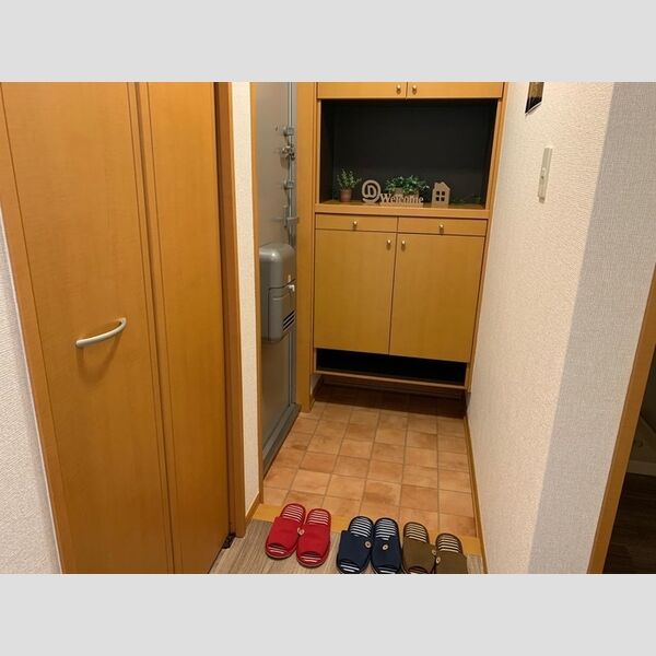 玄関 (玄関)