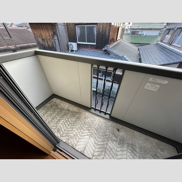 バルコニー・ベランダ (バルコニー)