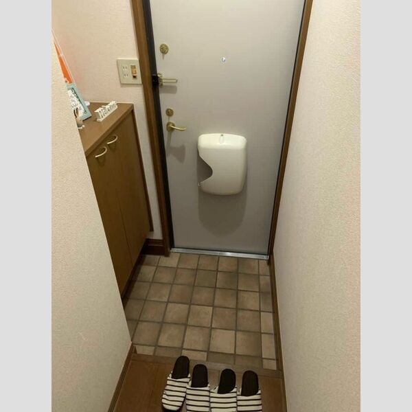 玄関 (玄関)