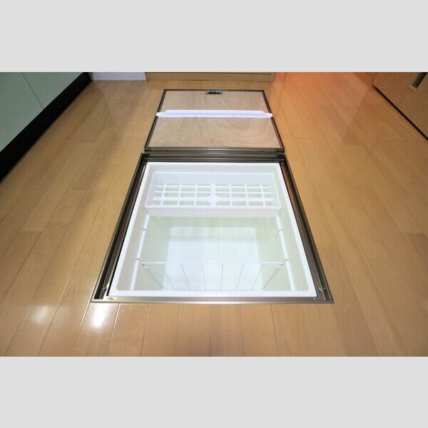 その他 (床下収納)