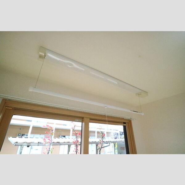 その他 (室内物干し)