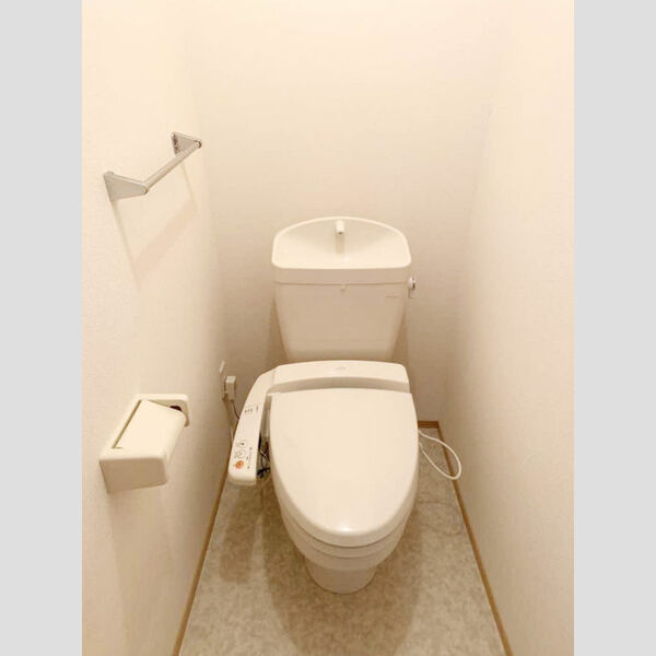 トイレ (温水洗浄便座)