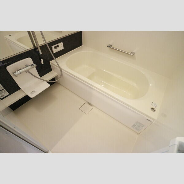 バス (一坪浴室)