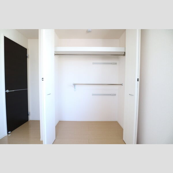 収納 (クローゼット)