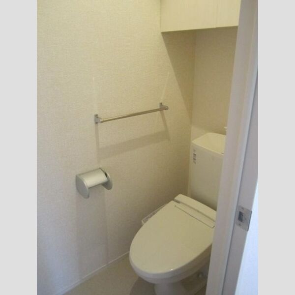 トイレ (温水洗浄暖房便座)