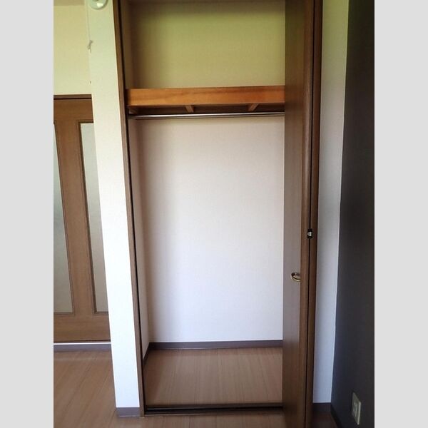 収納 (クローゼット)