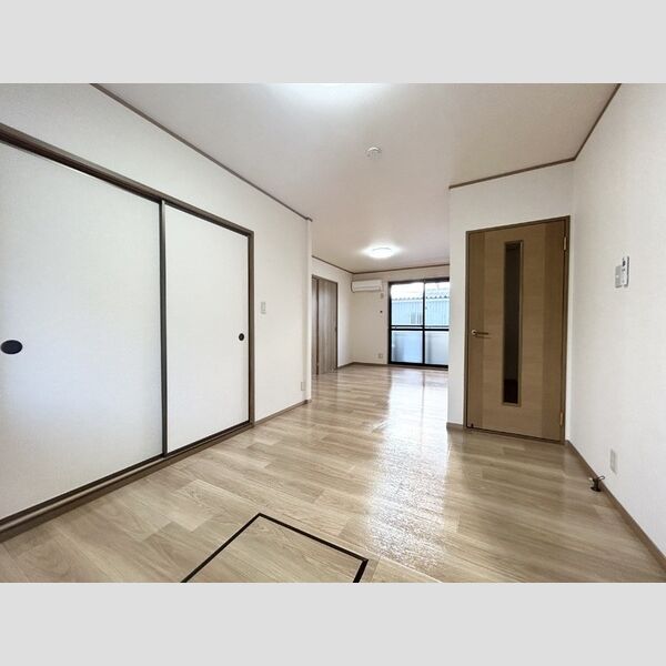 居室・リビング (LDK)