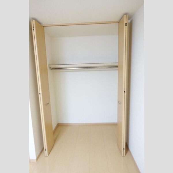 収納 (クローゼット)