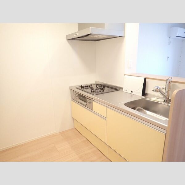 キッチン (キッチン(3口ガスコンログリル付き))