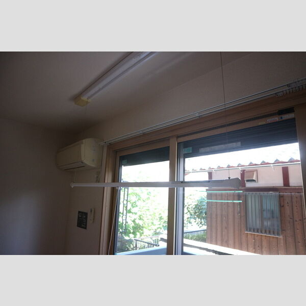 その他 (室内物干し)