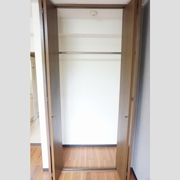 収納 (クローゼット)