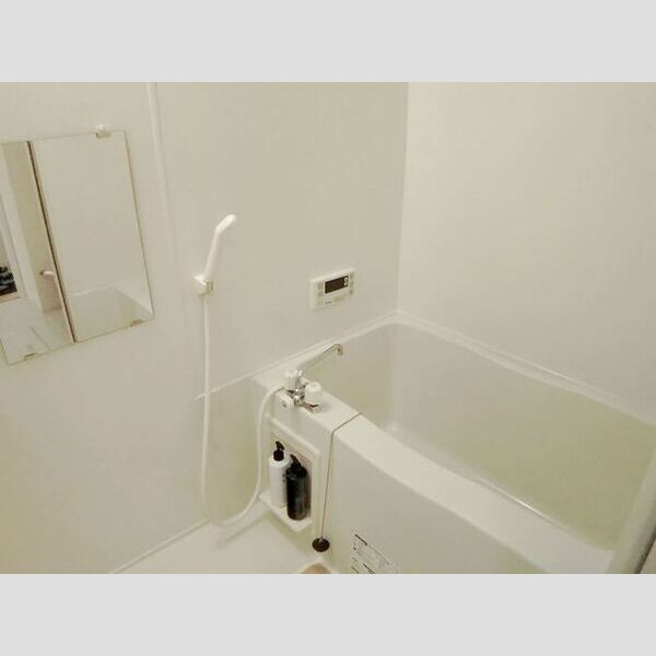バス (浴室)